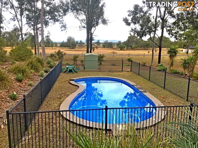 9 BOURKE STREET ADARE QLD 4343