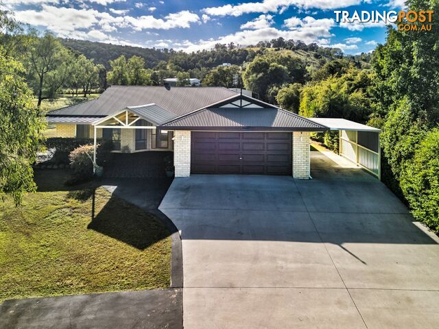 9 Teamster Street PLAINLAND QLD 4341