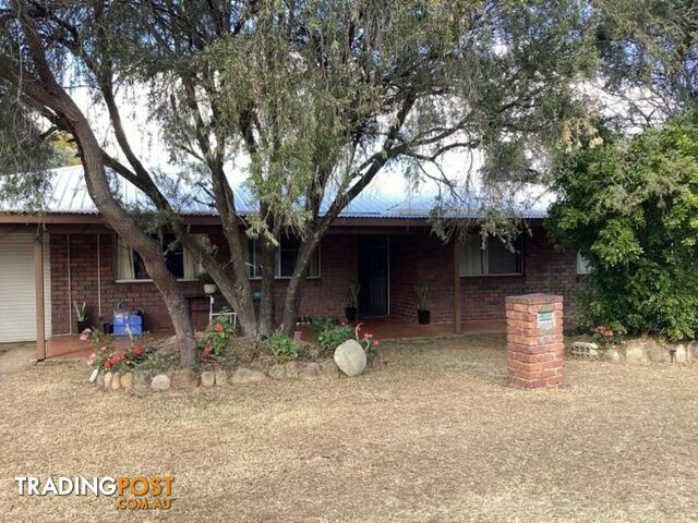 32 HUNTER STREET GATTON QLD 4343