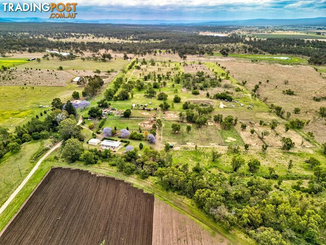 8 Harm Road FOREST HILL QLD 4342