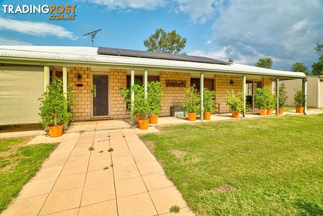 8 Harm Road FOREST HILL QLD 4342