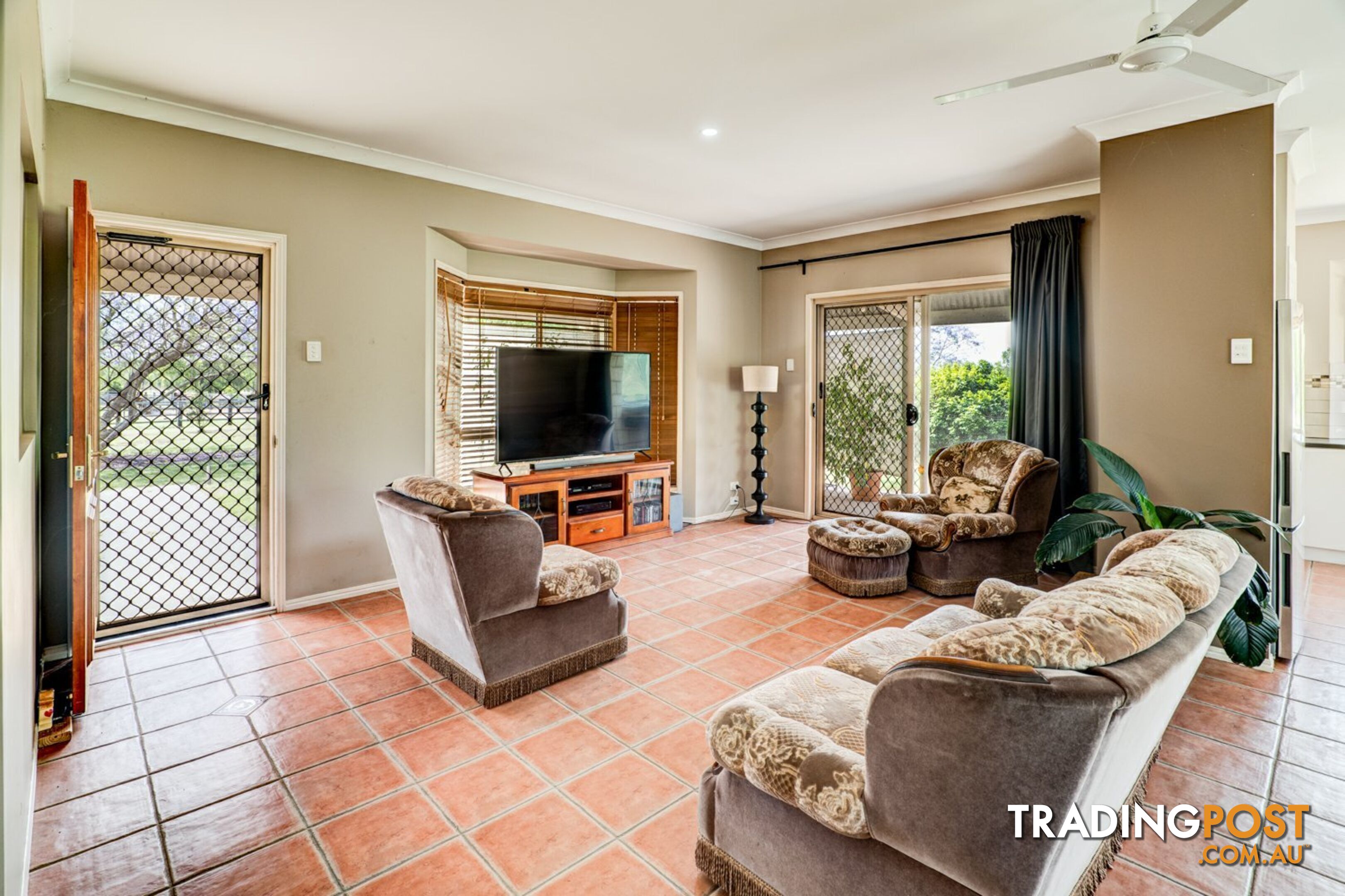 8 Harm Road FOREST HILL QLD 4342