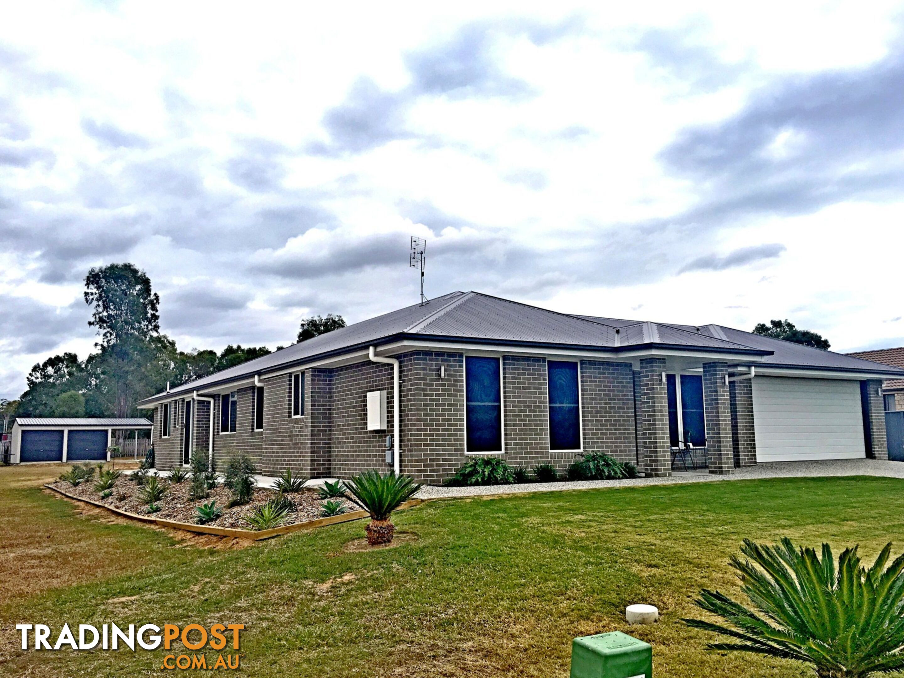 43 Placid Drive PLACID HILLS QLD 4343