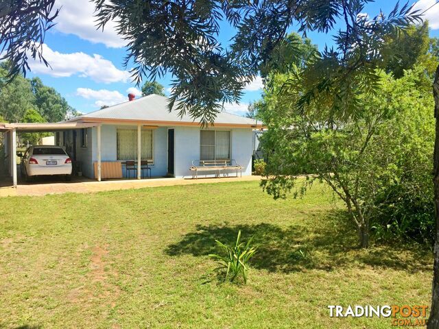 1 Waratah Drive LOCKYER WATERS QLD 4311