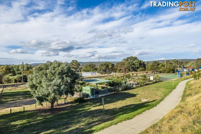 2/88 Henderson Road QUEANBEYAN NSW 2620