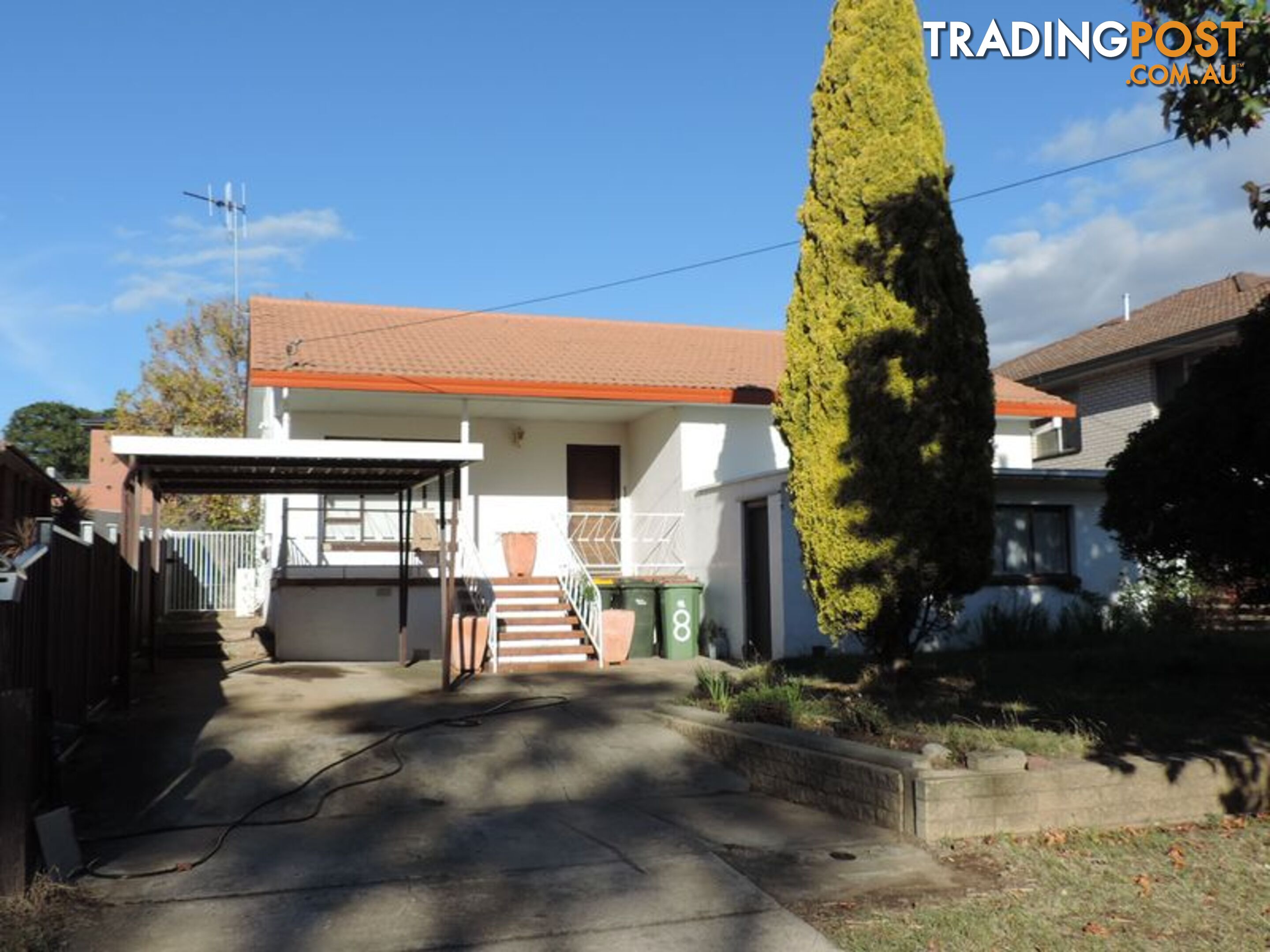 8 Charles Street QUEANBEYAN NSW 2620