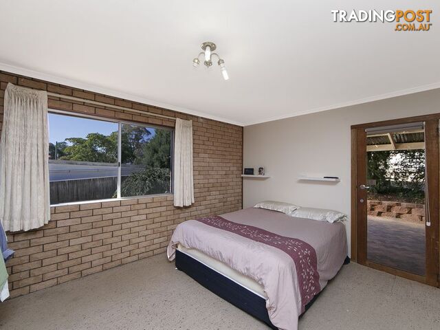 15 Greenbank Avenue QUEANBEYAN NSW 2620