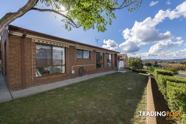 32B Delmar Crescent QUEANBEYAN NSW 2620