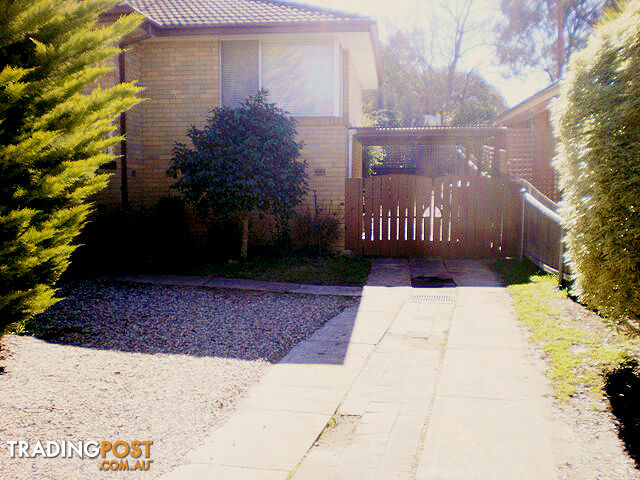 39 Early Street QUEANBEYAN EAST NSW 2620