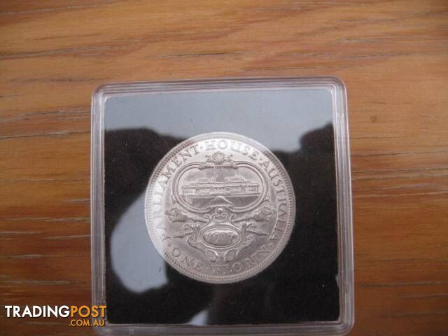 1927M FLORIN "PARLIAMENT HOUSE AUSTRALIA ONE FLORIN