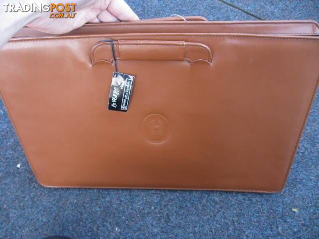 HAUSCHILD LEATHER CASE LE VERRE OF TOORAK MADE IN FRANCE - photo 2 of 9