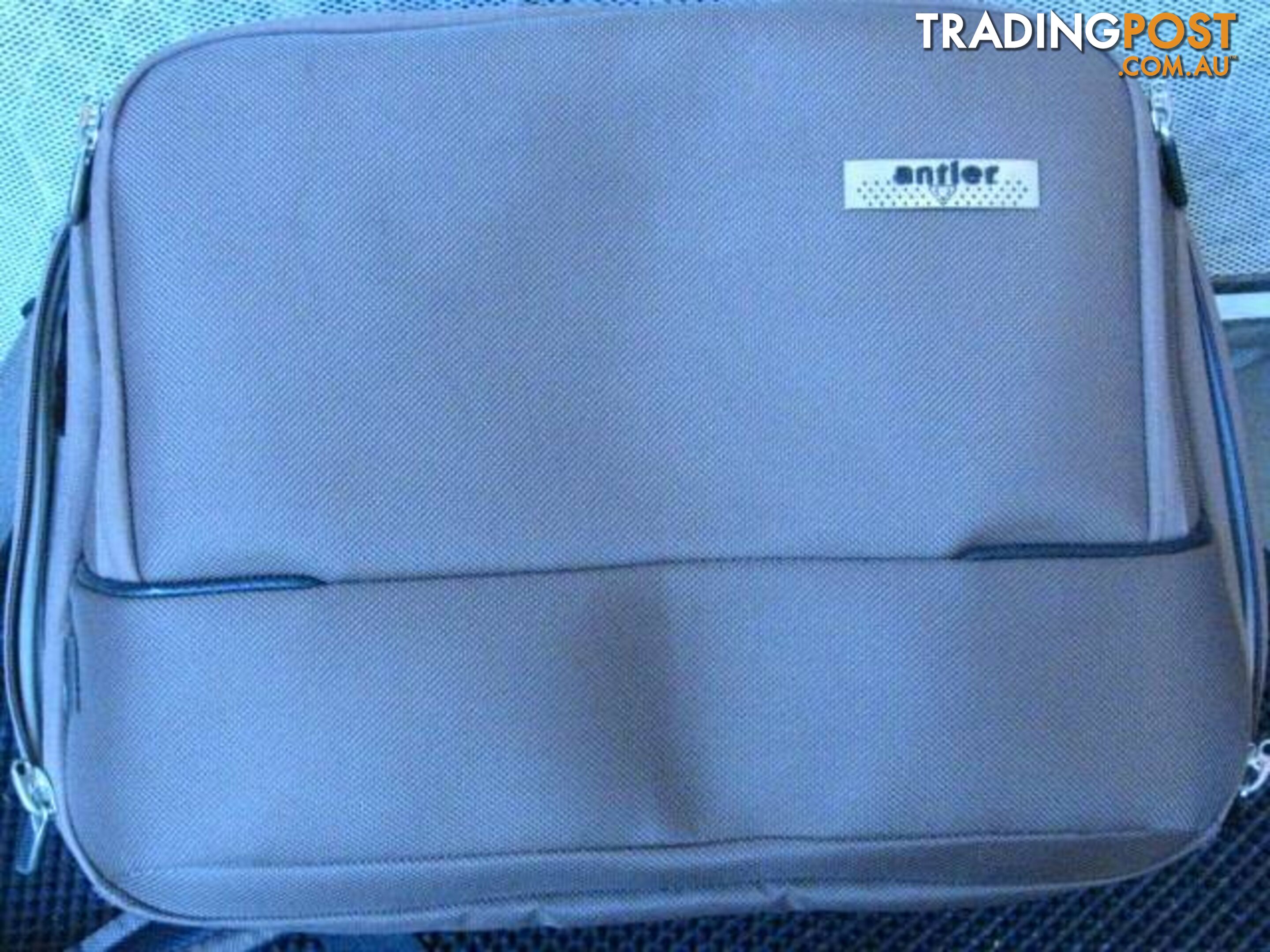 ANTLER LUGGAGE NEW CONDITION NEVER USED