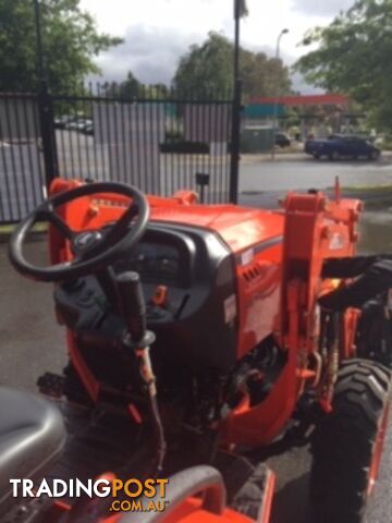 Kioti CK3710 DEMO TRACTOR - photo 3 of 3