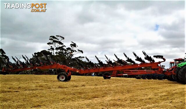 Reversible Plow 13 Furrow Greigore Besson - photo 2 of 2