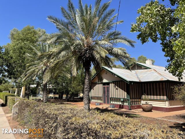 82 Hartley Street ALICE SPRINGS NT 0870