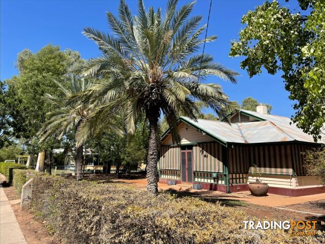 82 Hartley Street ALICE SPRINGS NT 0870