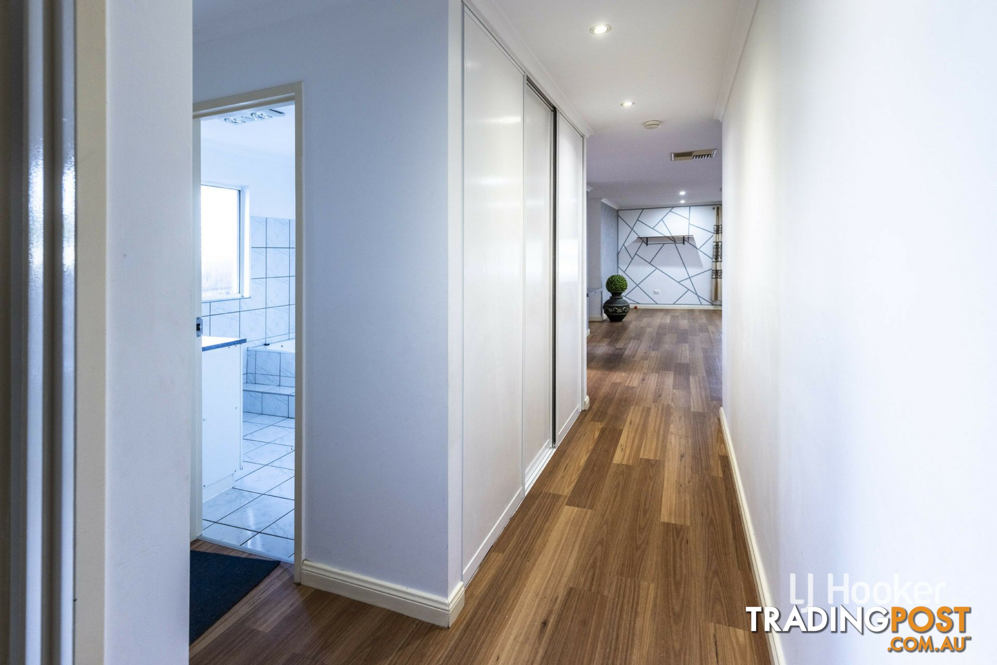 6 Sonder Court ARALUEN NT 0870