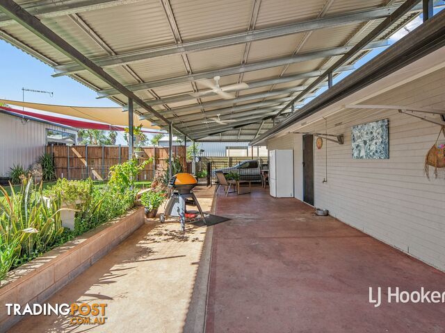 27 Spearwood Road SADADEEN NT 0870