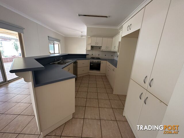 32 Bowman Close ARALUEN NT 0870