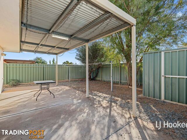 4 MacDonnell Court MOUNT JOHNS NT 0874