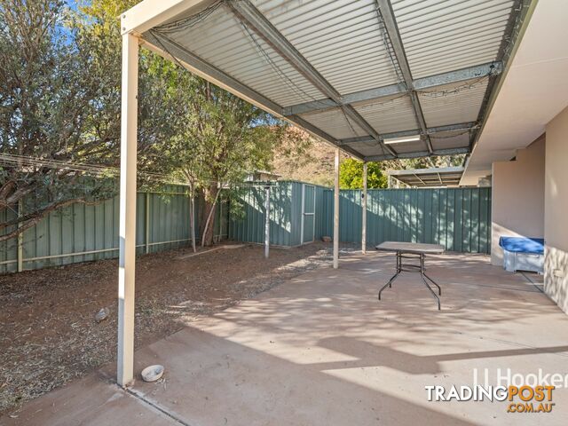 4 MacDonnell Court MOUNT JOHNS NT 0874