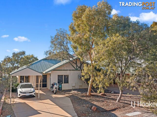 4 MacDonnell Court MOUNT JOHNS NT 0874