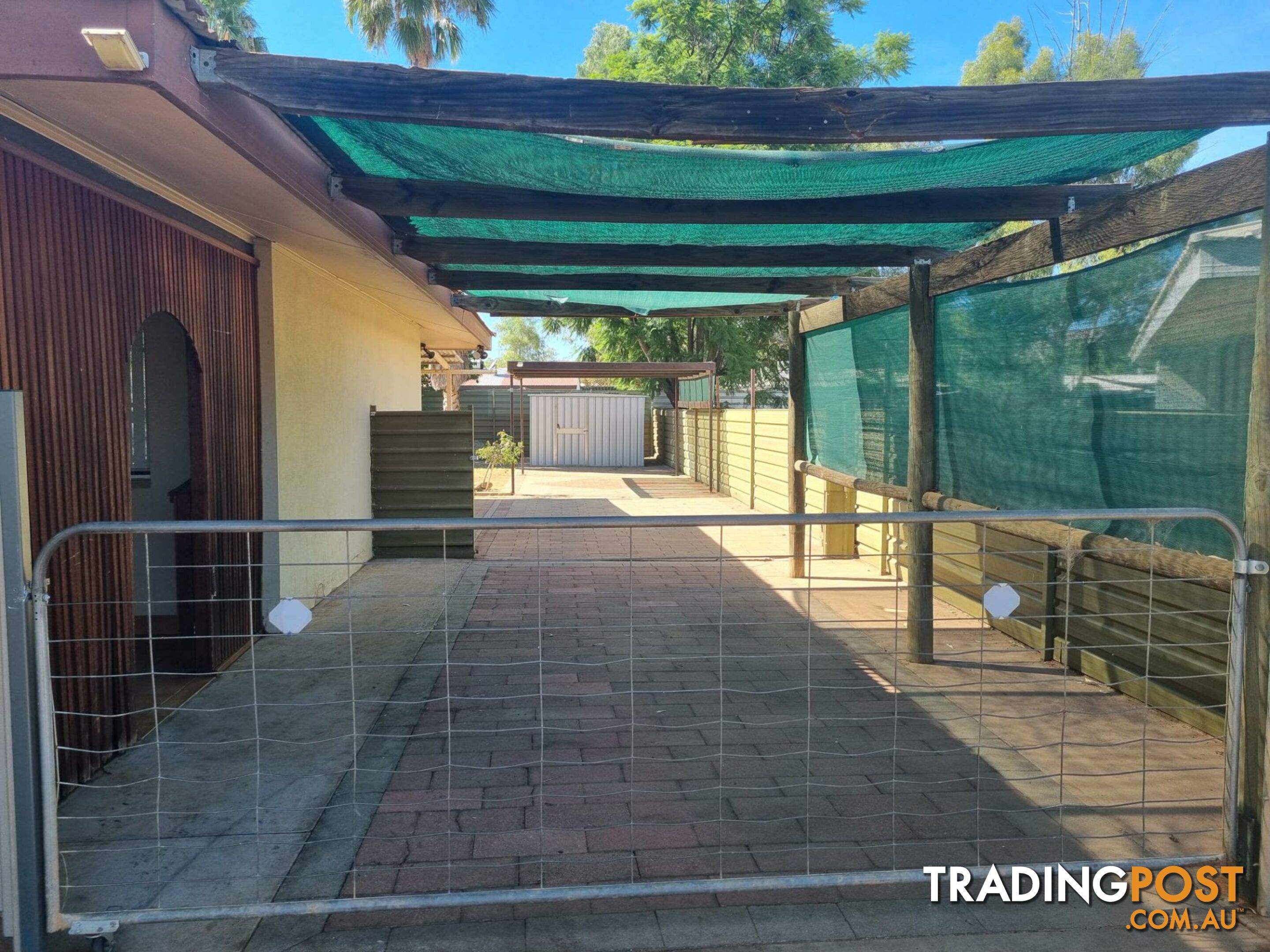 83 Spearwood Road SADADEEN NT 0870