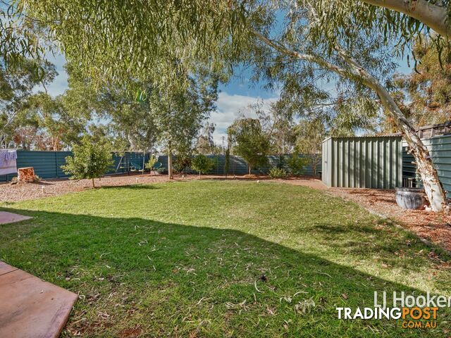 25 Bowman Close ARALUEN NT 0870