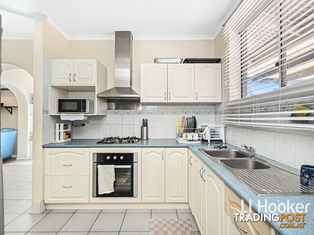 19 Poeppel Gardens GILLEN NT 0870 - photo 5 of 25