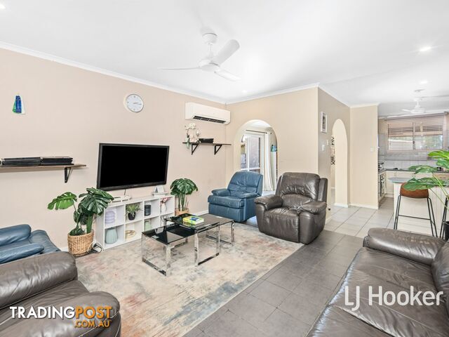 19 Poeppel Gardens GILLEN NT 0870 - photo 2 of 25