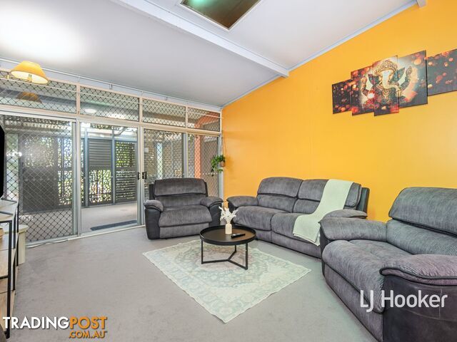 7 Ludgate Street BRAITLING NT 0870 - photo 3 of 15