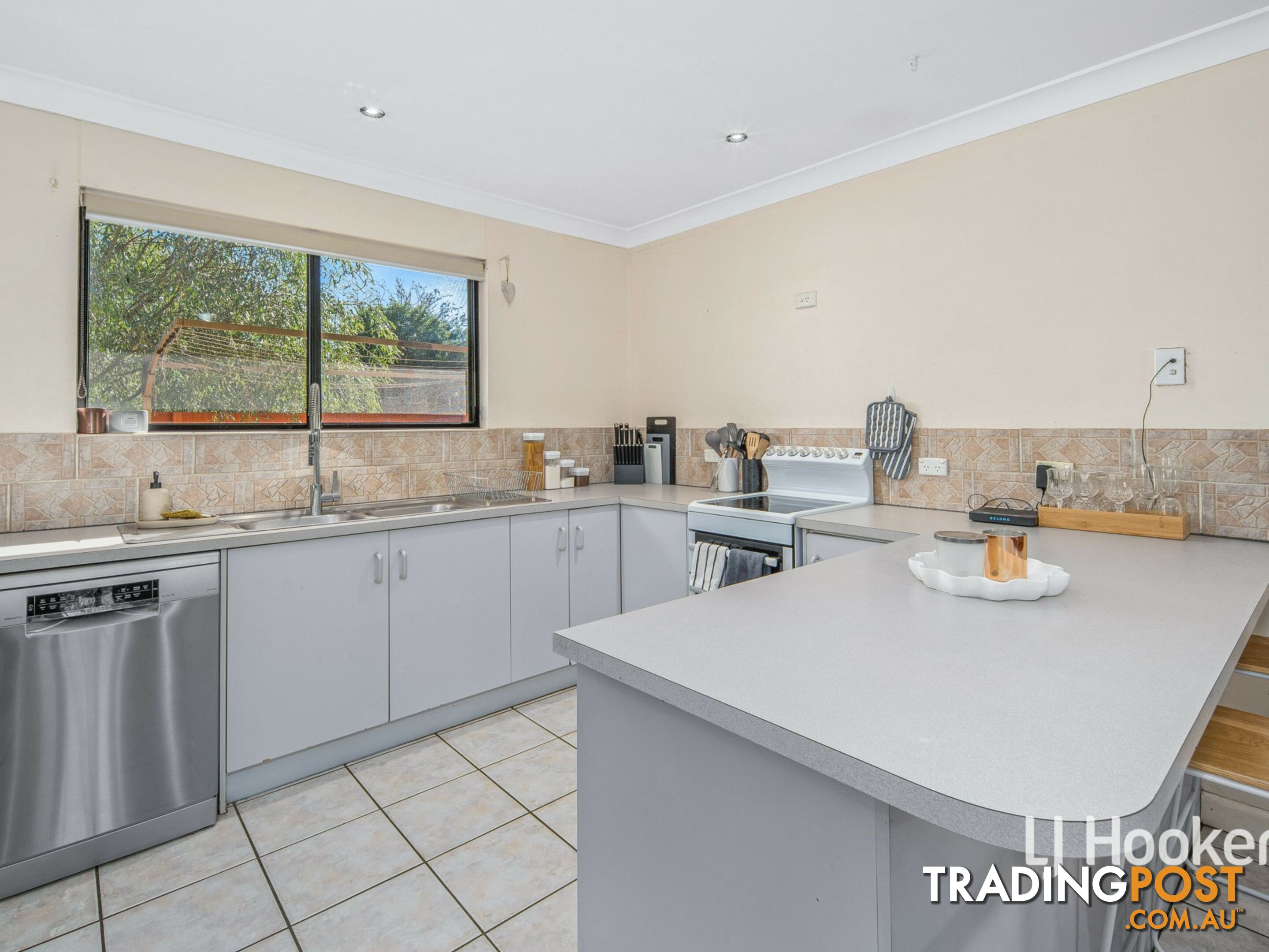 3/8 Esther Court LARAPINTA NT 0875