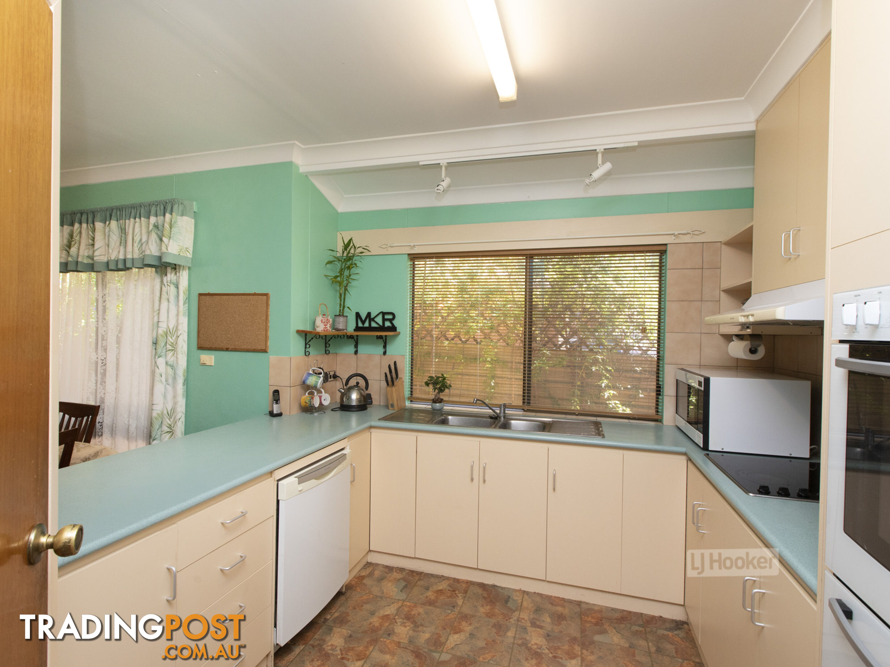 2 Gilbert Place LARAPINTA NT 0875