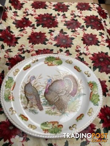 VINTAGE CHRISTMAS PLATES - TURKEY DESIGNS