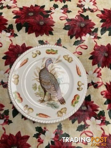 VINTAGE CHRISTMAS PLATES - TURKEY DESIGNS