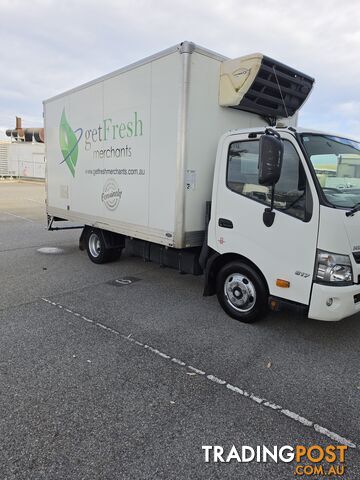 2015 Hino 300 617 Refrigerated Truck - photo 2 of 5