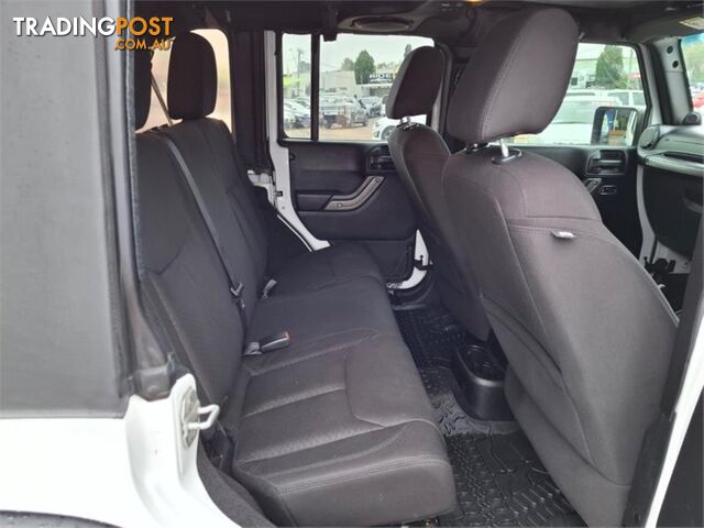 2013 JEEP WRANGLER UNLIMITEDSPORT JKMY2014 SOFTTOP