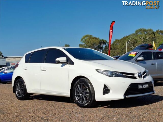 2013 TOYOTA COROLLA ASCENT ZRE182R HATCHBACK