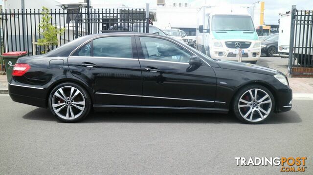 2010 Mercedes-Benz E250 212 CDI Elegance Sedan - photo 2 of 24