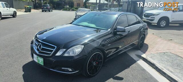 2010 Mercedes-Benz E250 212 CDI Elegance Sedan