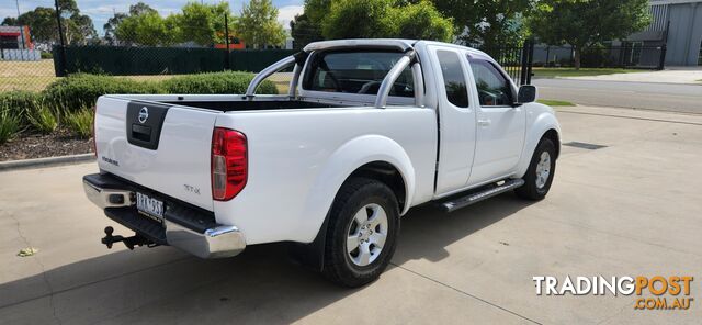 2013 Nissan Navara D40 KING CAB ST-X 4X4 Ute Manual