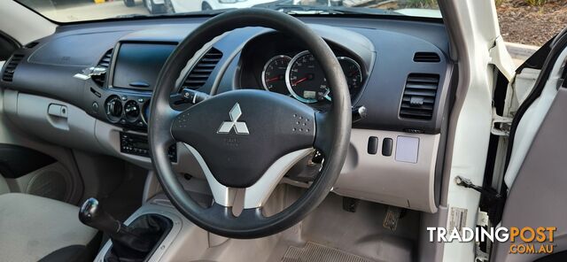 2014 Mitsubishi Triton MN GL Ute Automatic