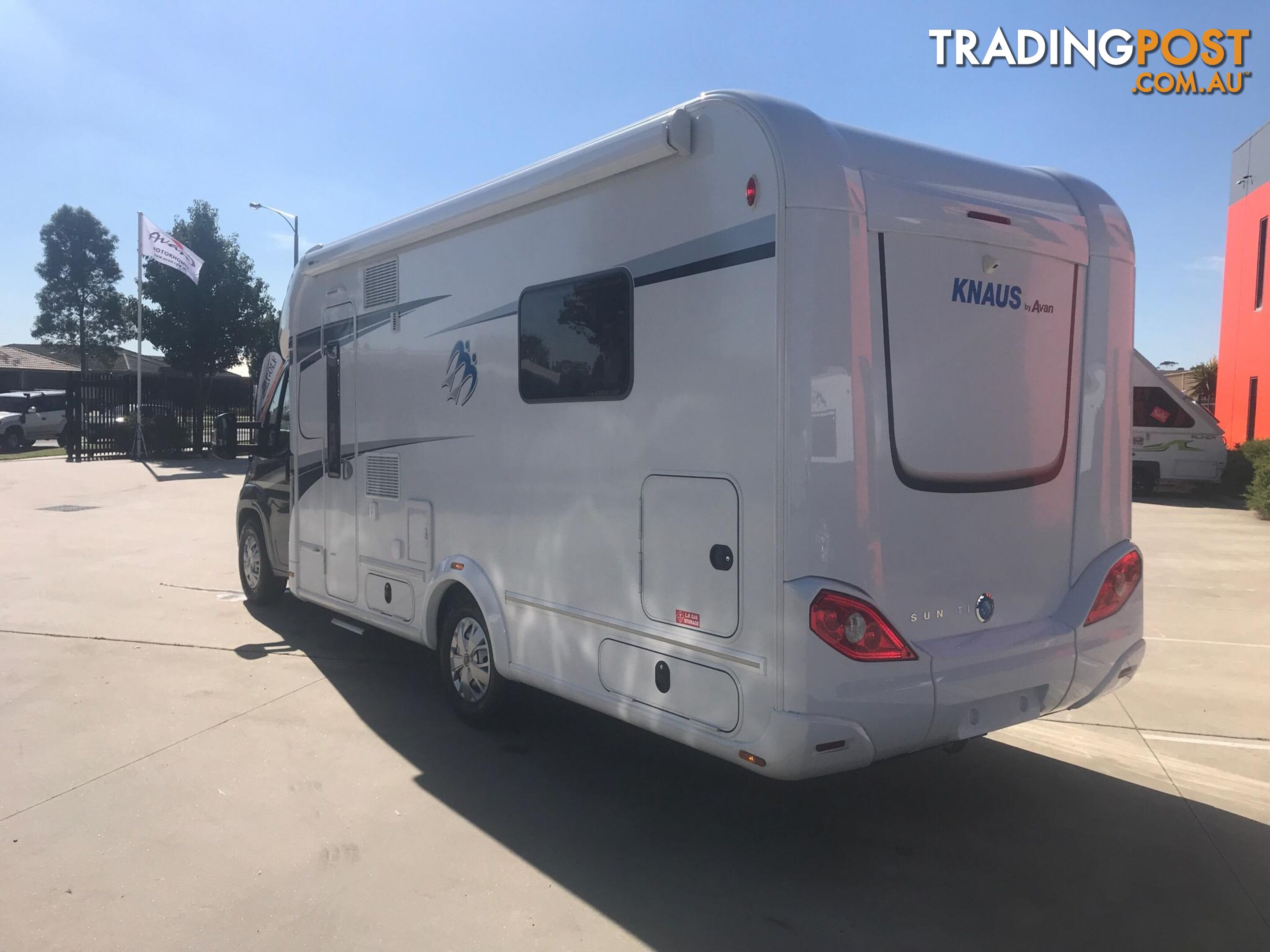 2020 KNAUS BY AVAN SUN TI SUN TI 700 LX  