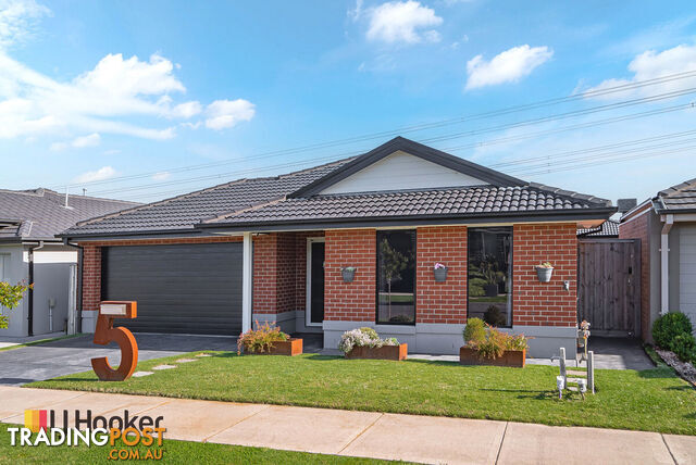 5 Ginger Crescent MICKLEHAM VIC 3064