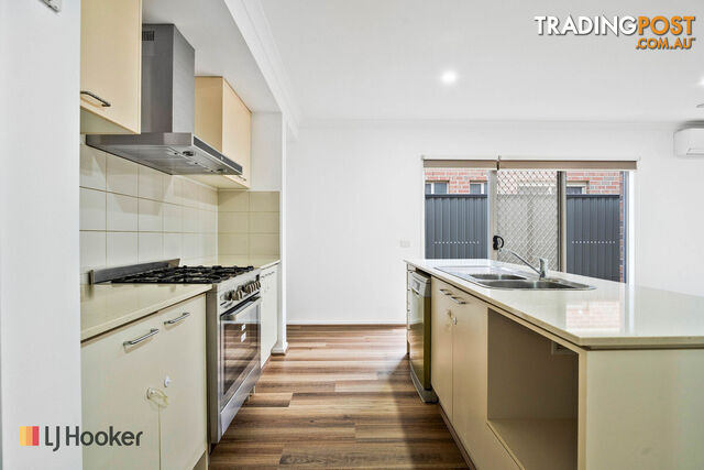 40 Spirited Circuit CRAIGIEBURN VIC 3064 - photo 5 of 16