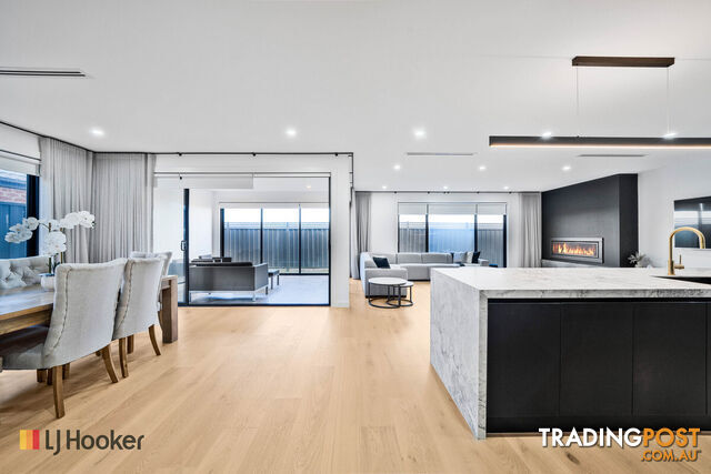 21 Riverglen Drive CRAIGIEBURN VIC 3064 - photo 4 of 25