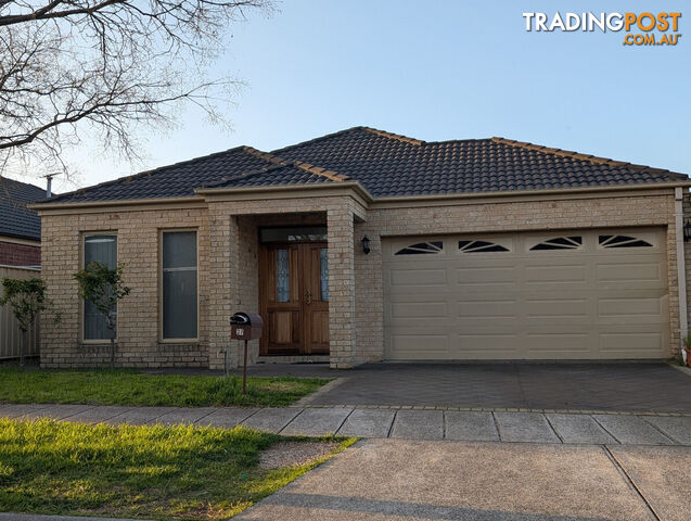 37 Long Island Circuit CRAIGIEBURN VIC 3064