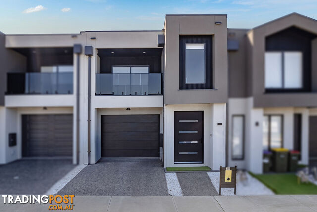 30 Nubeena Crescent DONNYBROOK VIC 3064