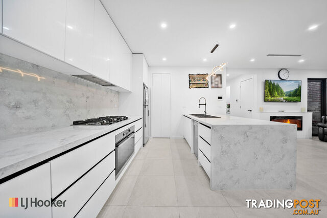 3 Carob Street MICKLEHAM VIC 3064 - photo 3 of 18