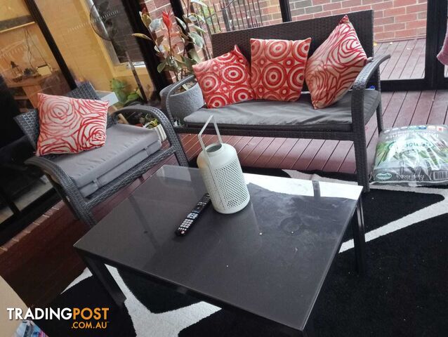 outdoor seating set cushions and table included